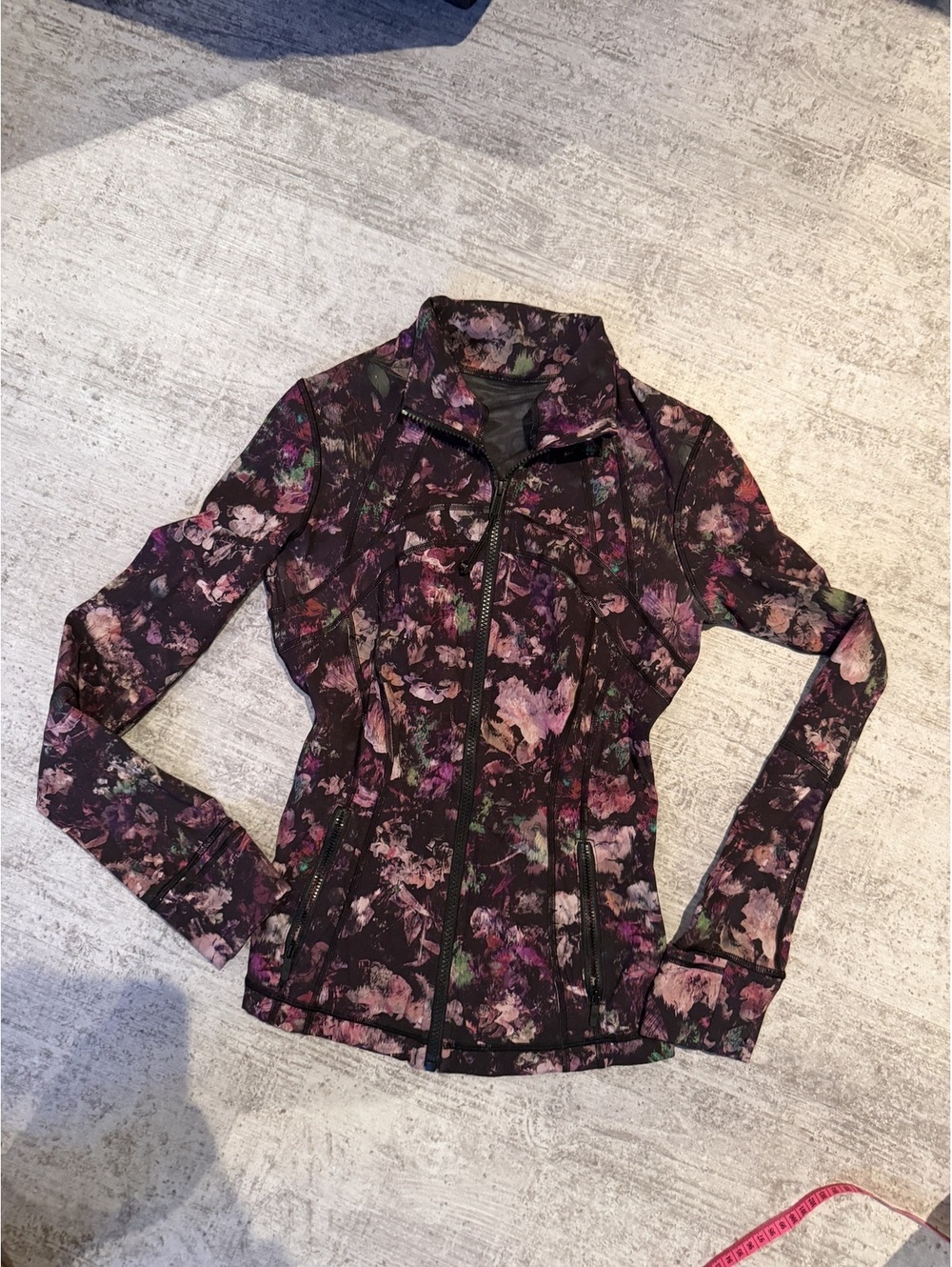 NWOT Lululemon Luxtreme Define Jacket Floral Illusion size 4